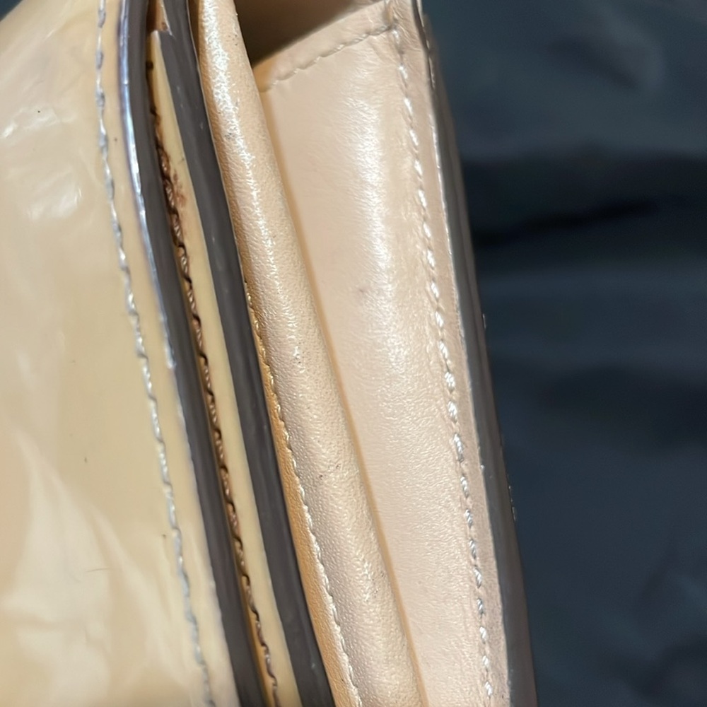 LV Louis Vuitton Louise patent clutch wallet - Picture 7 of 13